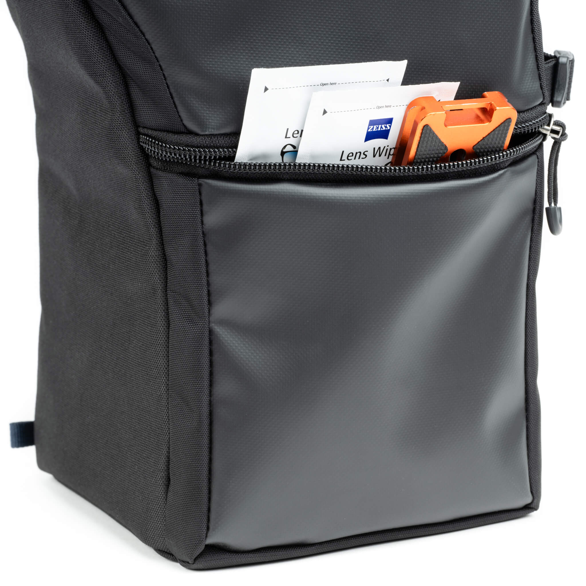 Digital-Holster-150-Extra-Front-Pocket_2048x