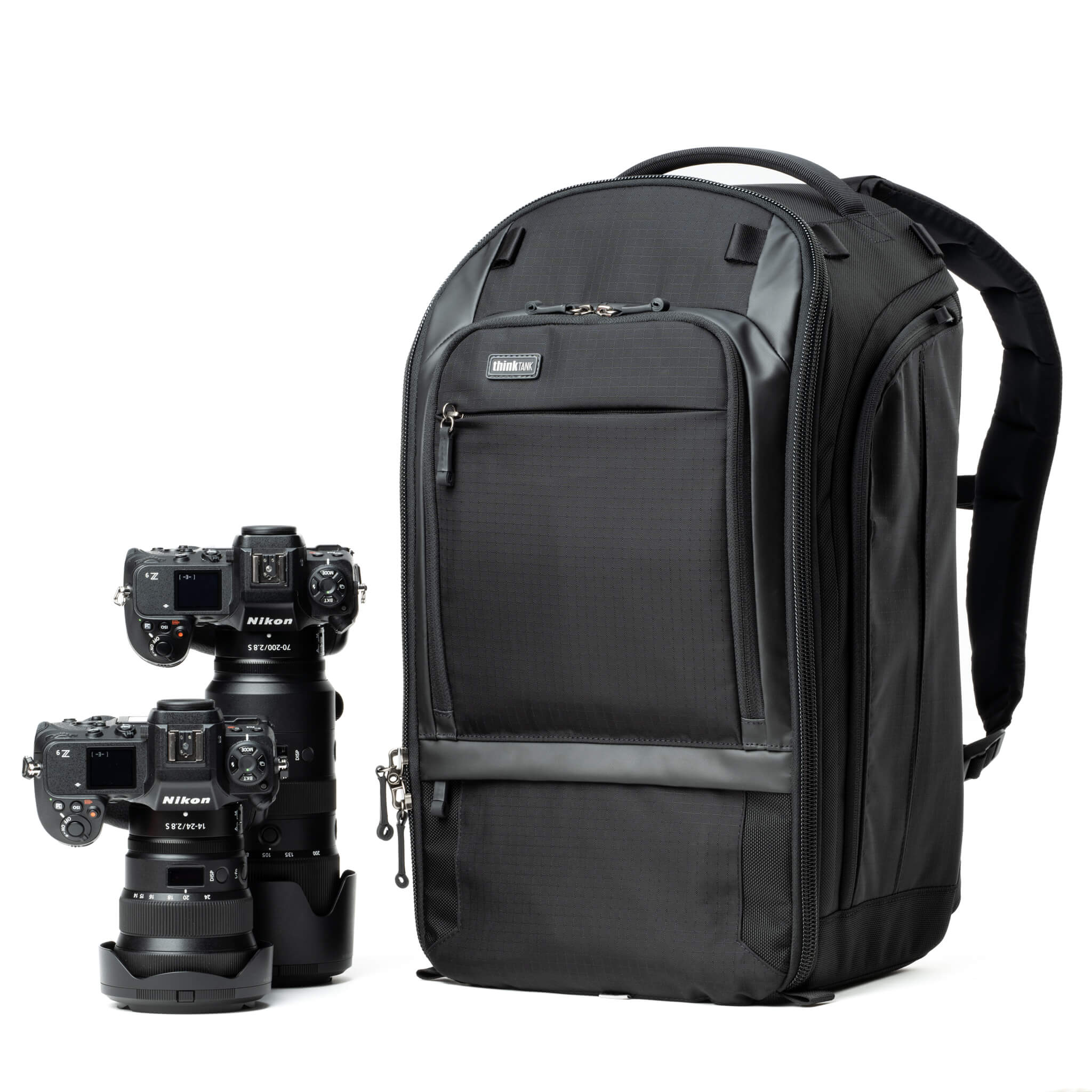 Walker-Pro-30L-Hero-Left-Gear_2048x