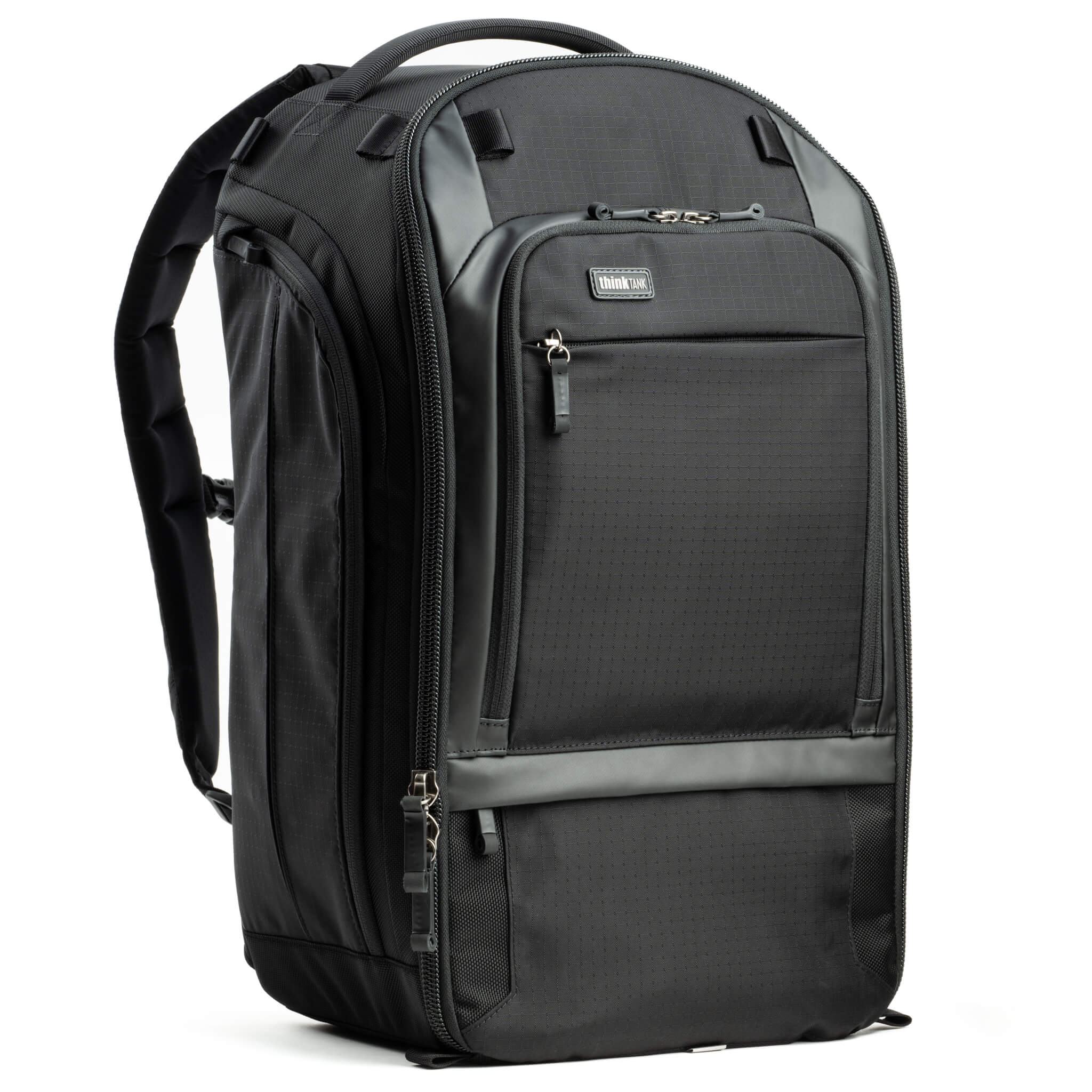 Walker-Pro-30L-Hero-Right_2048x